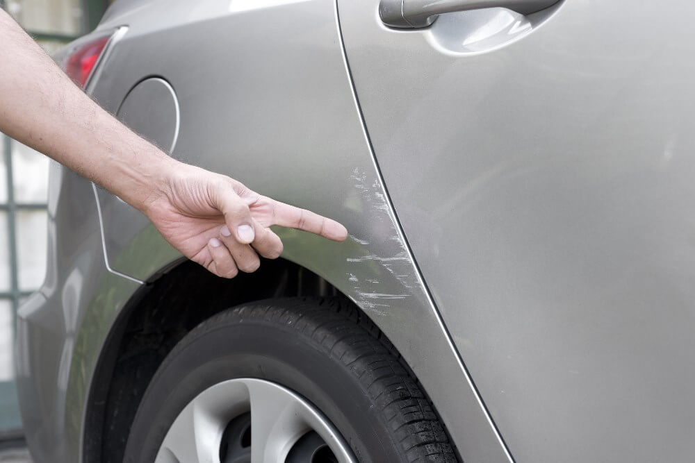 Der Pflegezustand des Autos und etwaige Gebrauchs- und Verschleißspuren beeinflussen den Wert.