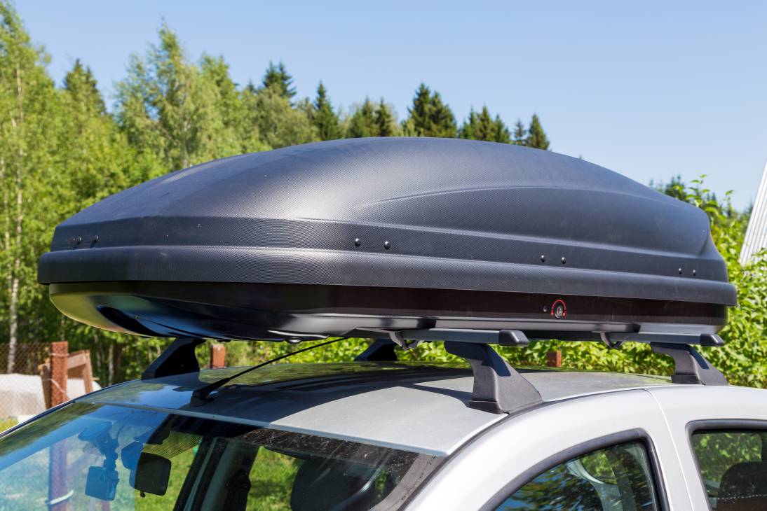 Dachboxen sind praktisch, sollten aber bei Nichtgebrauch demontiert werden. Dachbox