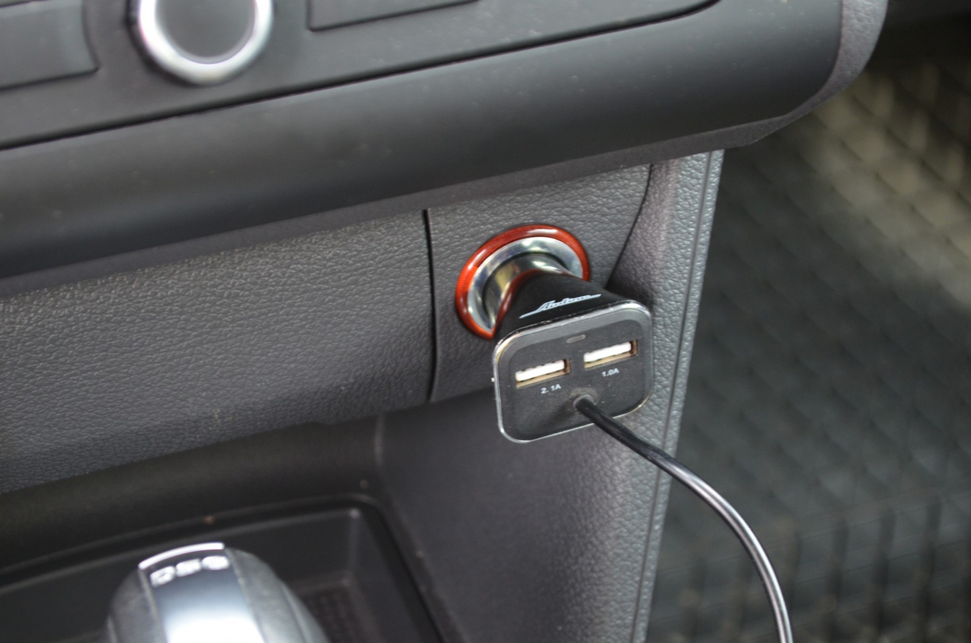 Stecker für Zigarettenanzünder mit Schalter 12V AutoStyle - #1 in  auto-accessoires