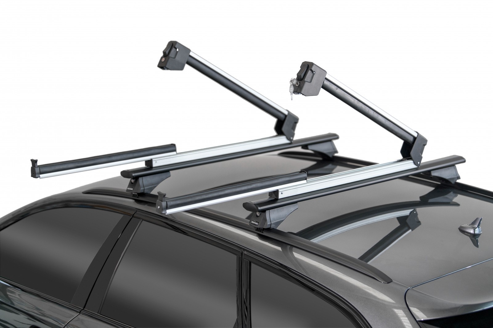 Dachträger aus Aluminium + Skiträger 4 Paar Ski oder 2 Snowboards für VW  Touran ab 2003 bis 2014 mit offenem Railing : : Auto & Motorrad